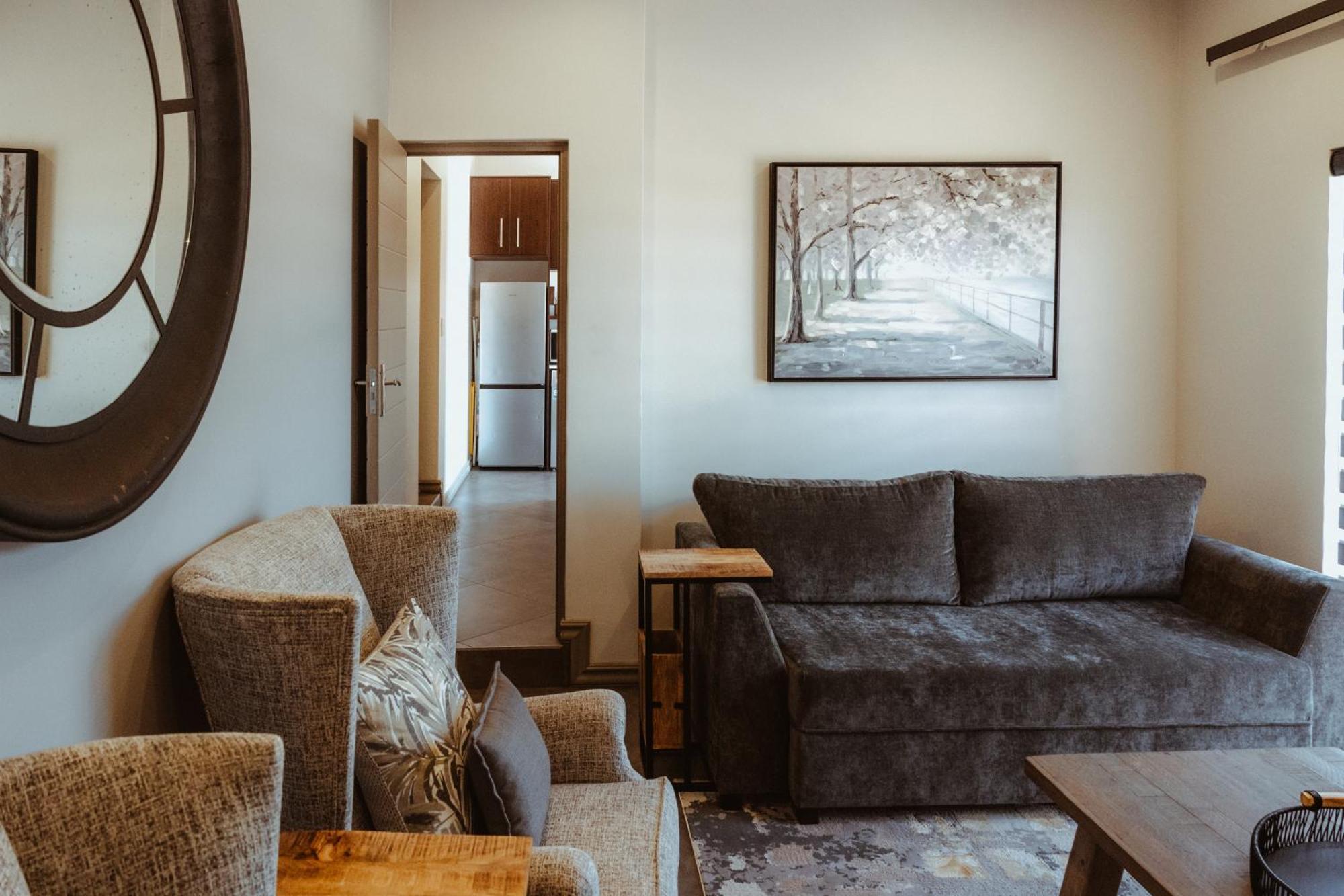 The Feather Hill Boutique Hotel بوتشيفستروم المظهر الخارجي الصورة