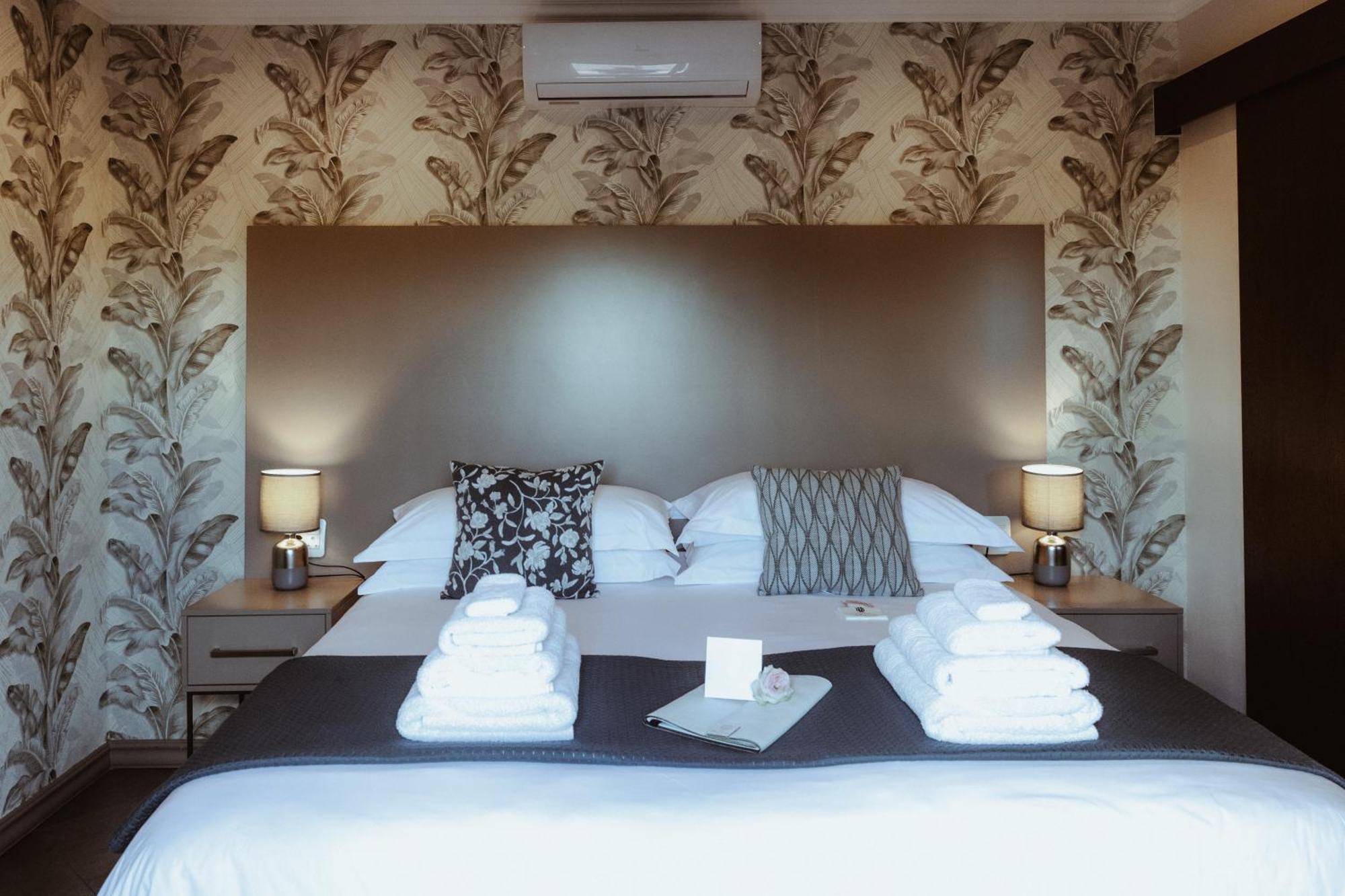 The Feather Hill Boutique Hotel بوتشيفستروم المظهر الخارجي الصورة