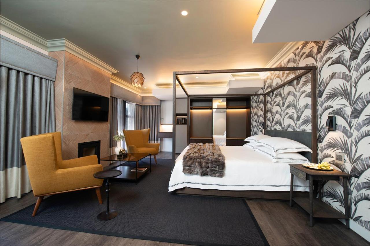 The Feather Hill Boutique Hotel بوتشيفستروم المظهر الخارجي الصورة